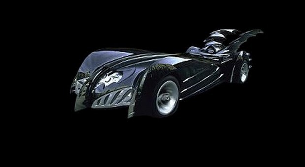 Da Batman a Il Cavaliere oscuro l'evoluzione della Batmobile dai fumetti al cinema (6)