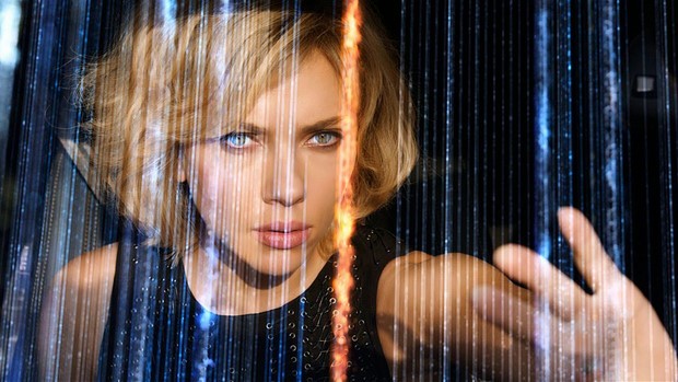Lucy trailer italiano dell'action-thriller fantascientifico di Luc Besson con Scarlett Johansson