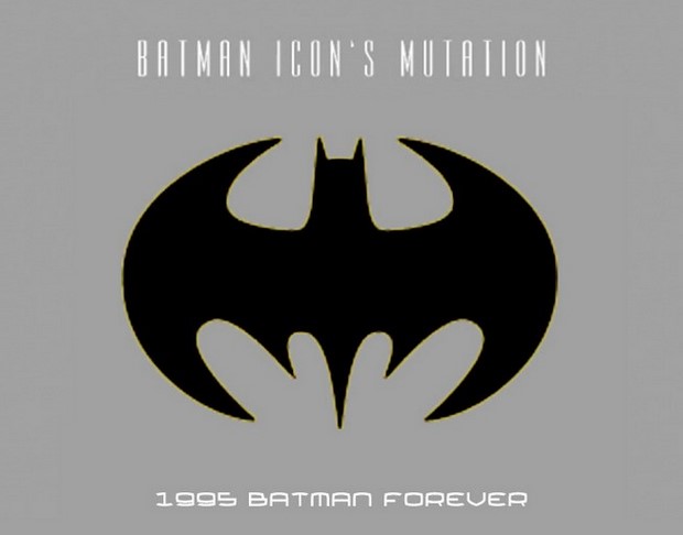 Da Batman a Il cavaliere oscuro l'evoluzione del bat-logo dai fumetti al cinema (11)