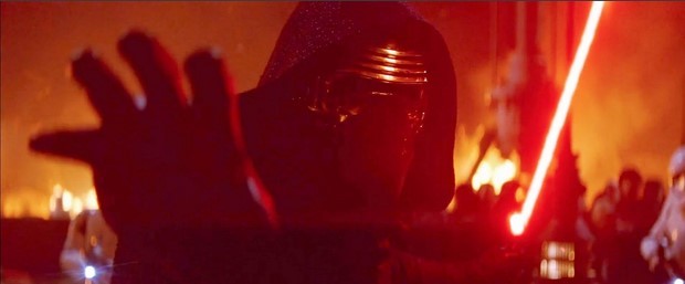 Star Wars Il risveglio della forza - 7 dettagli svelati nel nuovo trailer (3)