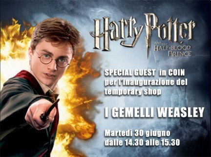 Frasi Di Natale Harry Potter.I Gemelli Weasley Inaugurano Il Temporary Shop Di Harry Potter A Milano