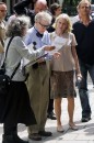 Anthony Hopkins, Naomi Watts e Lucy Punch fotografati sul set del nuovo film di Woody Allen