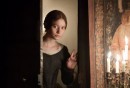 Ecco Mia Wasikowska in Jane Eyre: le prime stills ufficiali
