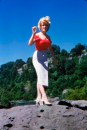 Marilyn fotografata da Allan Whitey Snyder all\'Asta