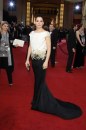 Oscar 2012: foto dal red carpet tra sorrisi e competizione