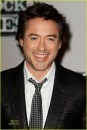 Robert Downey Jr. è Sherlock Holmes: una valanga di foto in arrivo dalla conferenza stampa